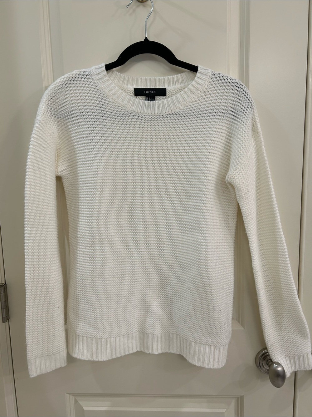 Forever 21 White Crewneck Knit Sweater - Classic Scoop